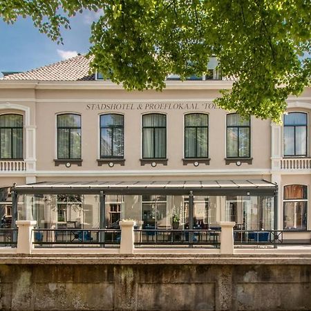 Stadshotel & Proeflokaal 'Toer Zutphen Bagian luar foto